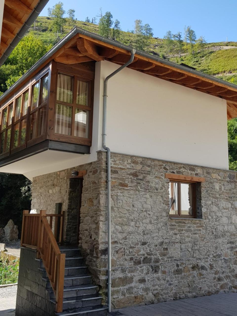 Hotel Rural Las Montanas De Pumar Besullo Extérieur photo