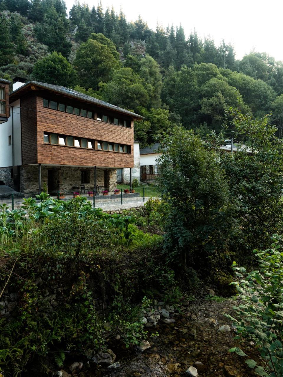 Hotel Rural Las Montanas De Pumar Besullo Extérieur photo